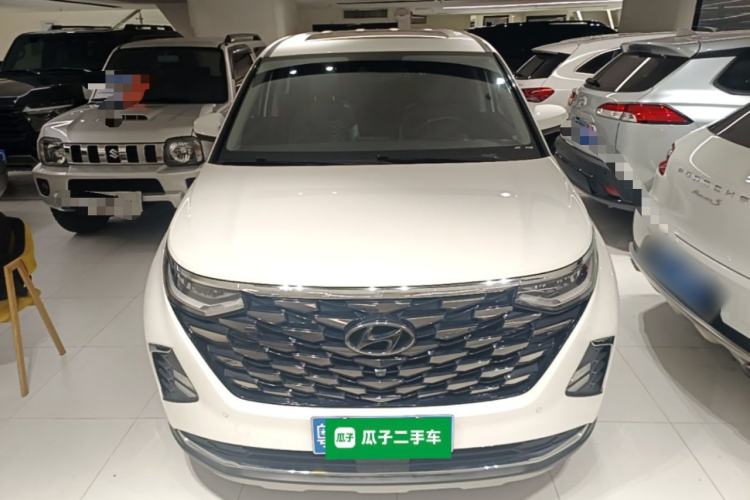 Hyundai Custo 2021 — 2
