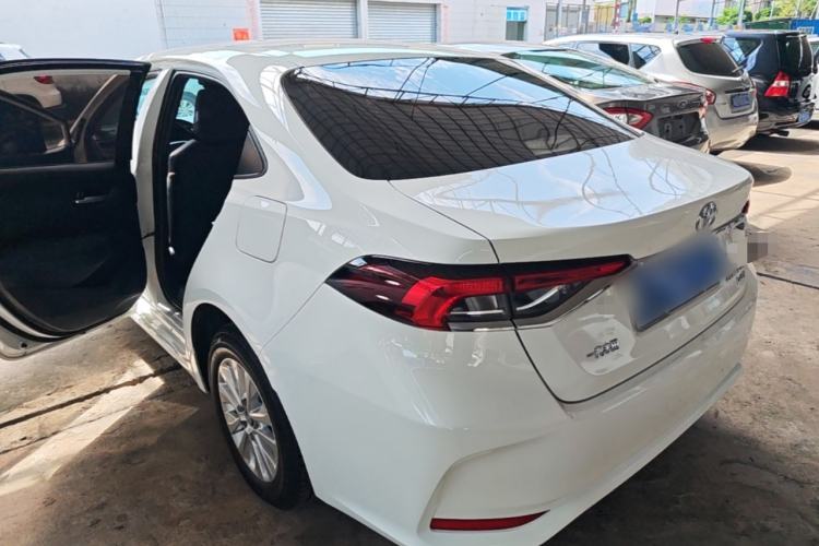 Toyota Corolla 2022 — 4