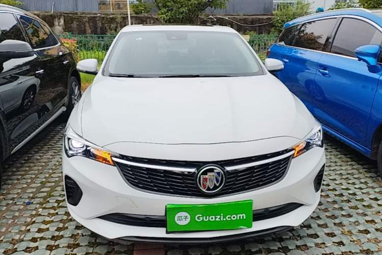 Buick Verano 2022 — 2