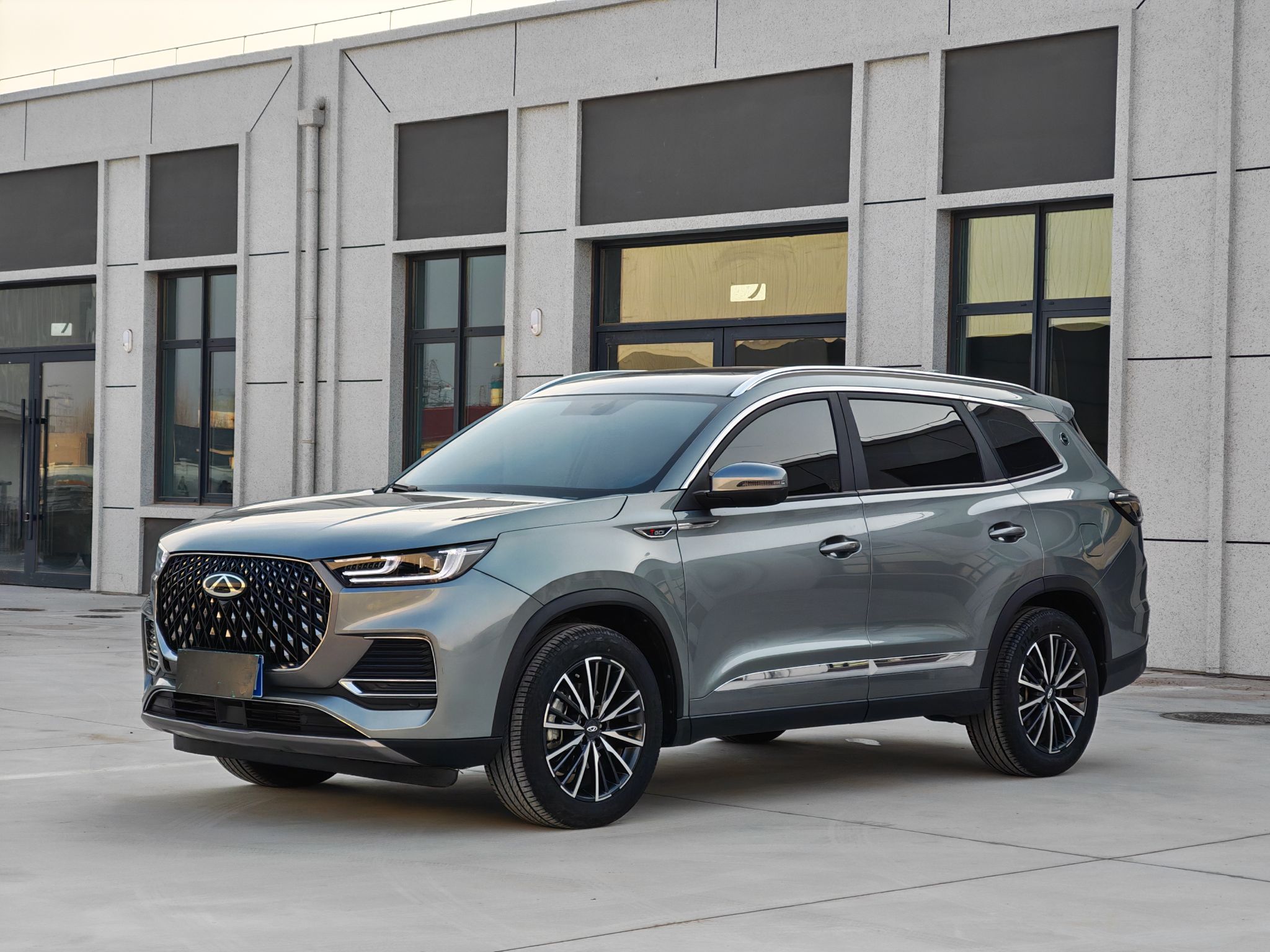 Chery Tiggo 8 Plus 2024 — фото 1