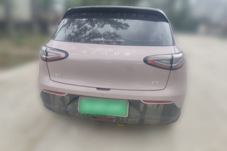 Geely Galaxy Geome 2025 — 3
