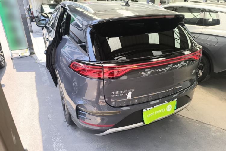 BYD Tang 2024 — 4