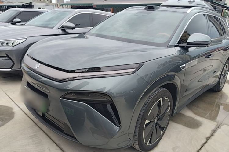 BYD Tang L 2025 — фото 1