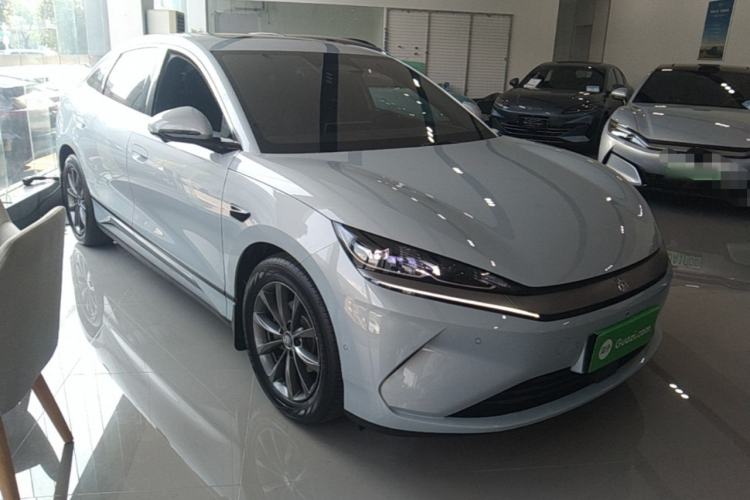 BYD Qin L 2025 — 3