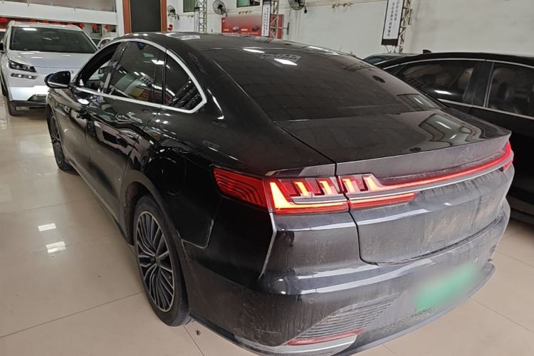 BYD Han 2021 — 4