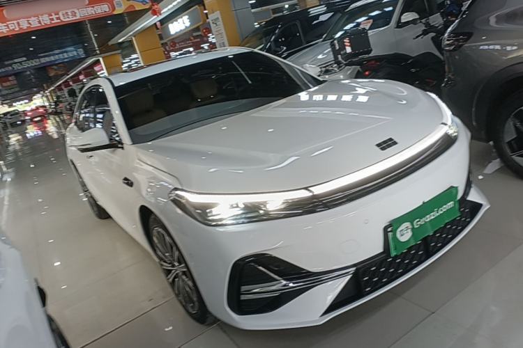 Geely Galaxy A7 2025 — 3