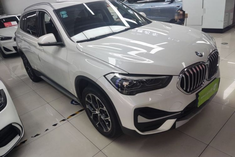 BMW X1 2020 — фото 3