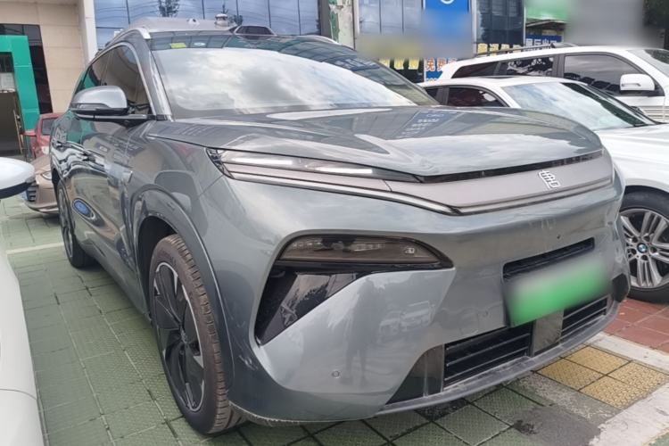 BYD Tang L 2025 — 3