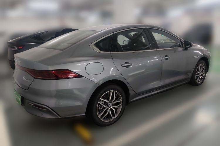 BYD Qin PLUS 2023 — 4