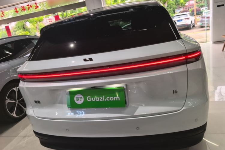 Li Auto i6 2025 — 5