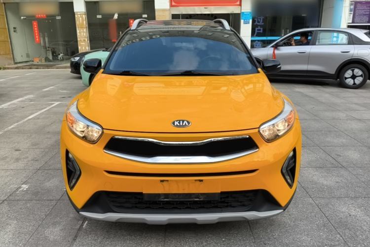 Kia Stonic 2021 — 2
