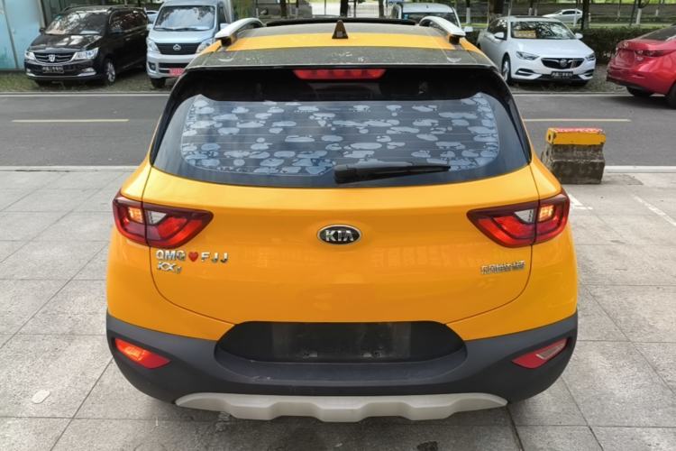 Kia Stonic 2021 — 5