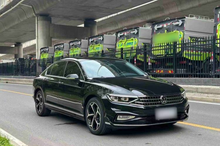 Volkswagen Magotan 2025 — 3