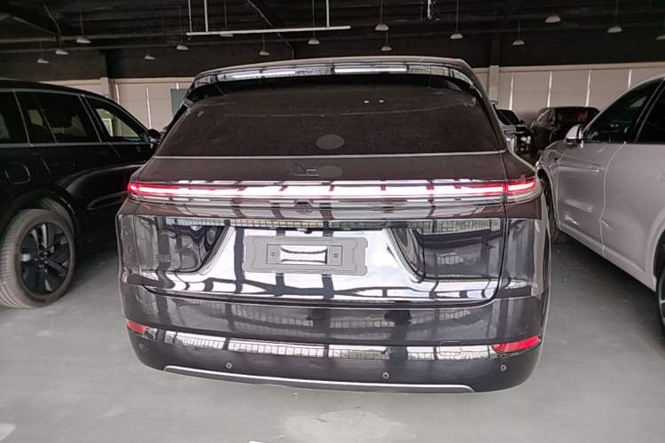 Li Auto L7 2024 — 5