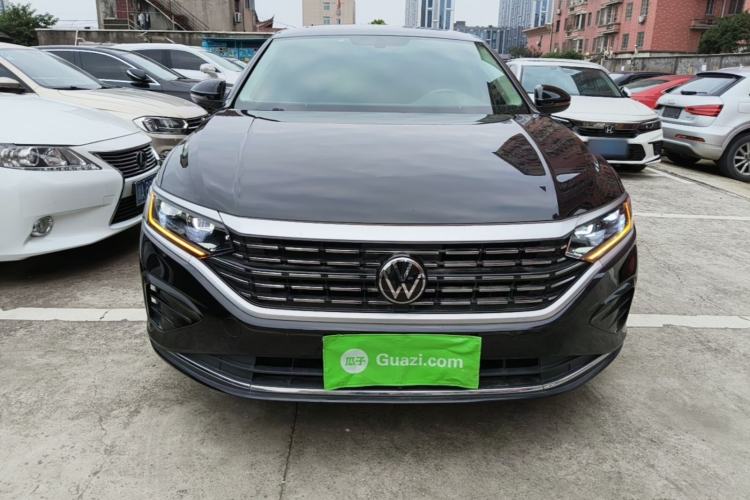 Volkswagen Passat 2023 — 2