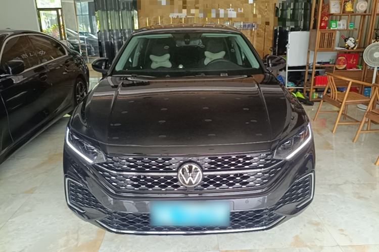 Volkswagen Passat 2026 — 2