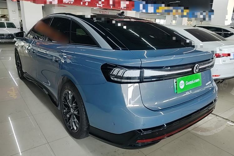 Volkswagen ID.7 VIZZION 2024 — 4
