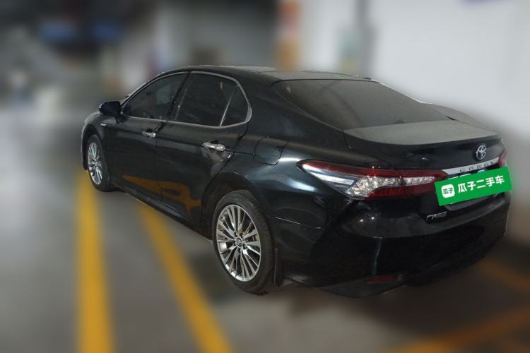 Toyota Camry 2019 — 4