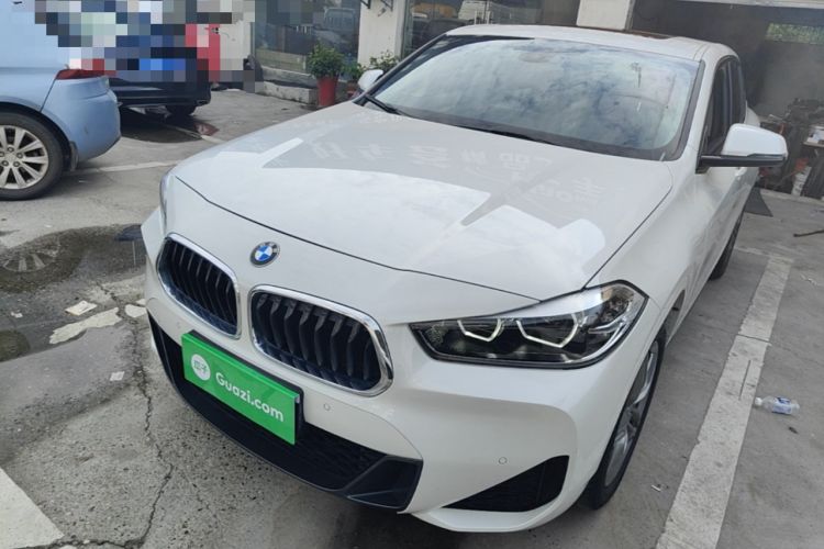 BMW X2 2022 — фото 1