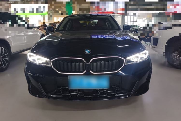 BMW 330Li 2025 — 2