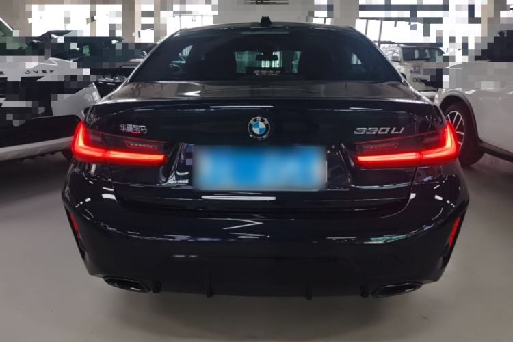 BMW 330Li 2025 — 5