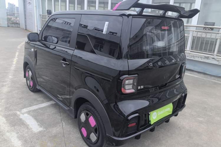Geely Galaxy Panda 2025 — 4
