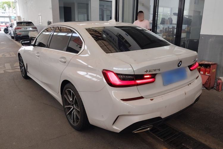 BMW 320Li 2020 — 4