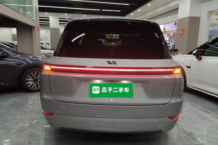 Li Auto L9 2022 — 5