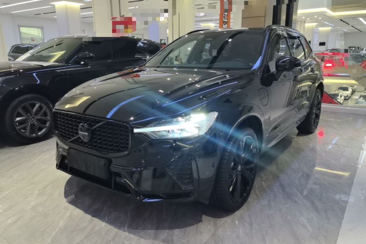 Volvo xc60 new energy 2025 — фото 1