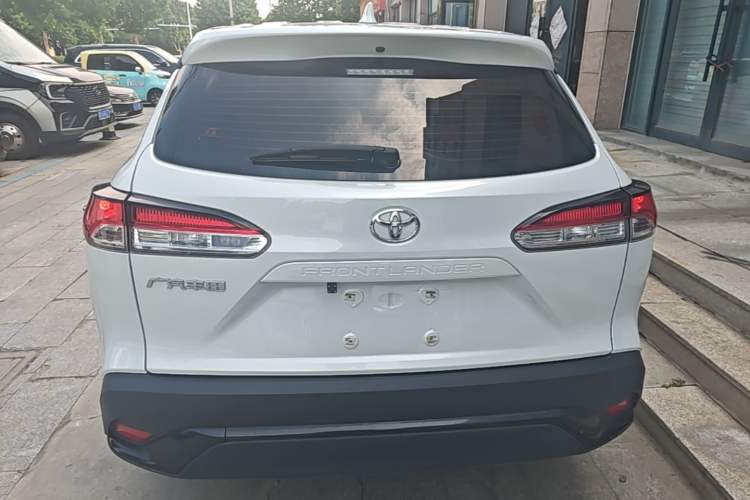 Toyota Frontlander 2023 — 5