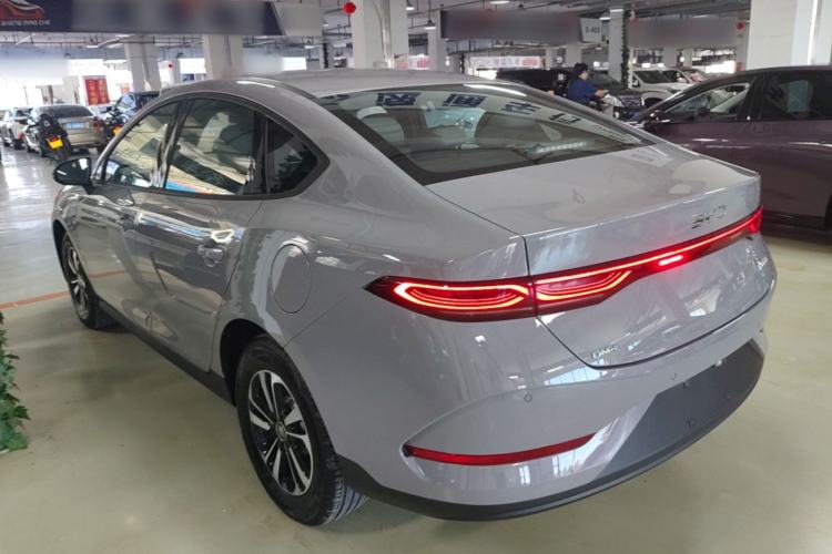BYD Qin PLUS 2026 — фото 4