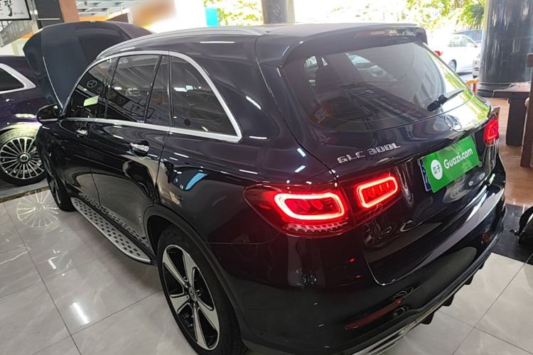 Mercedes-Benz GLC 300 L 2022 — 4