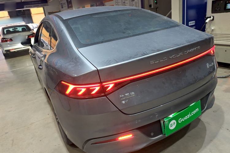 BYD Qin Plus 2021 — 4