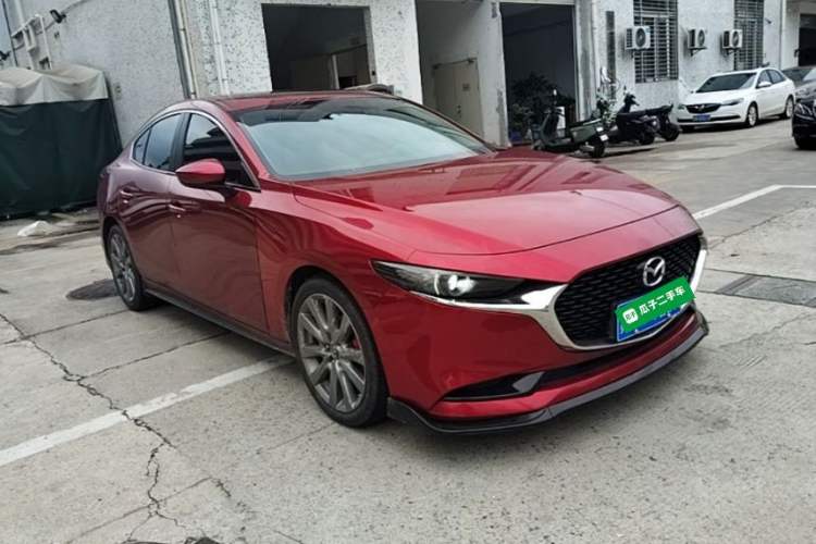Mazda Mazda 3 2023 — 3