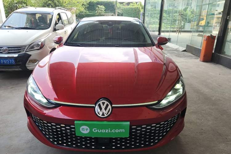 Volkswagen Lamando 2023 — 2