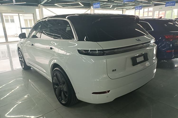 Li Auto L7 2024 — 4