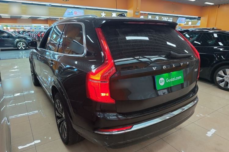 Volvo XC90 2023 — 4