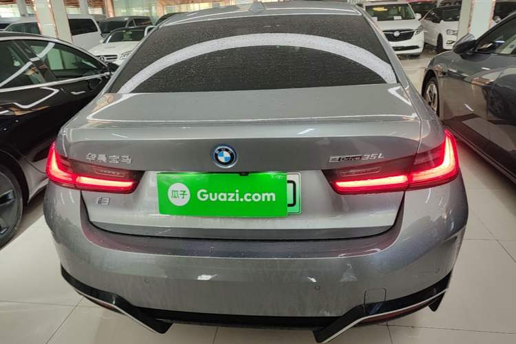 BMW i3 2022 — 5