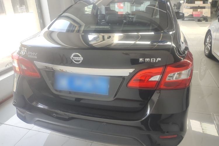 Nissan Sentra 2021 — 5