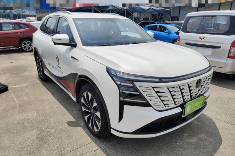 ChangAn CS75 PLUS 2025 — фото 3