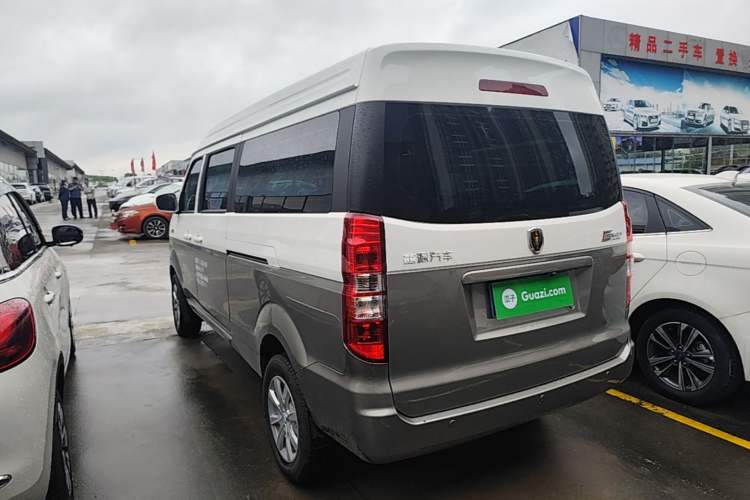 Jinbei Hiace X30L 2024 — 4