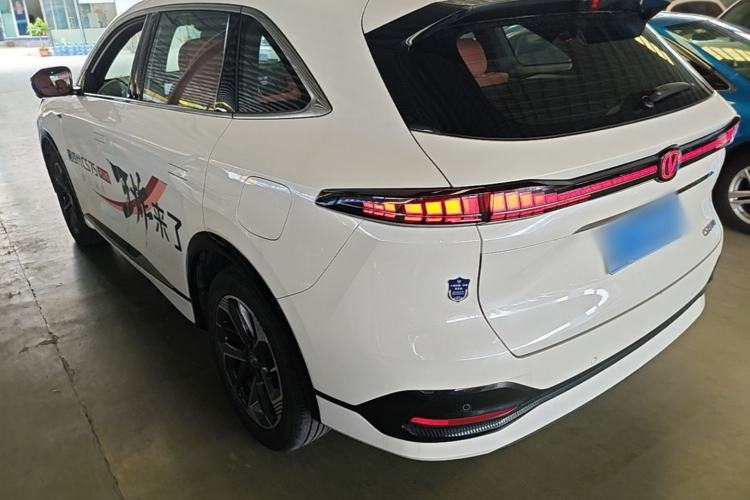 ChangAn CS75 PLUS 2025 — 4