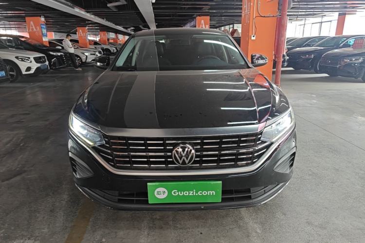 Volkswagen Passat 2022 — 2