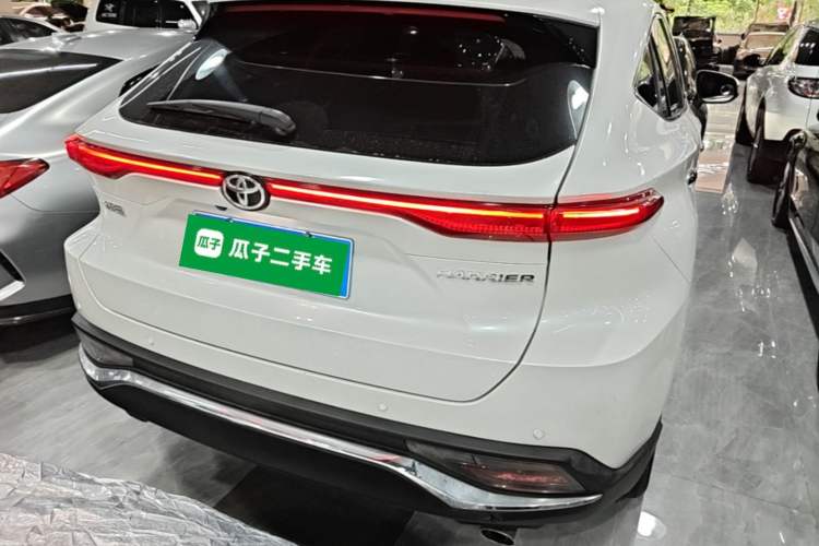 Toyota Harrier 2022 — фото 5