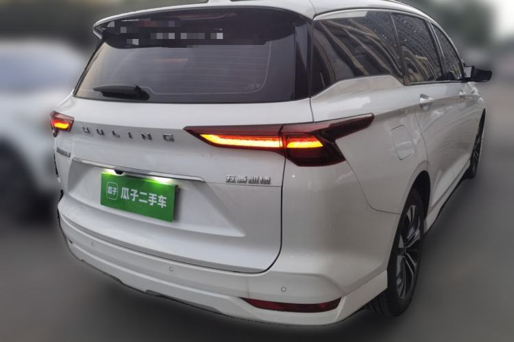 Wuling Victory 2020 — 4