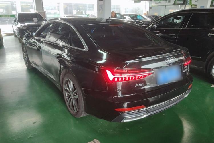 Audi A6L 2021 — 4