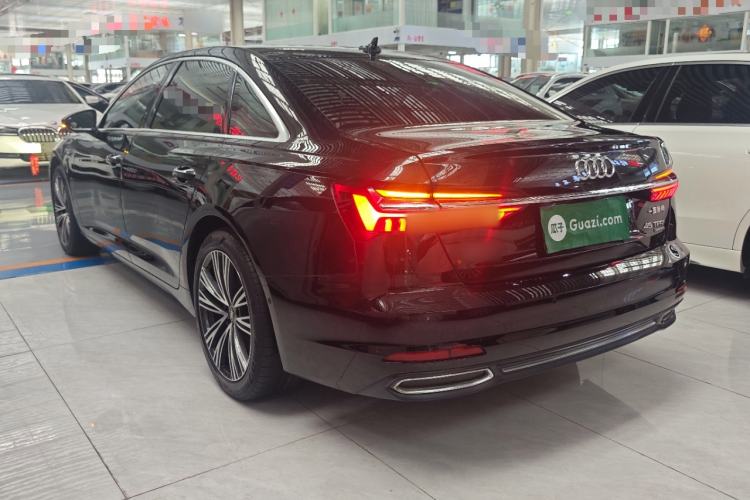 Audi A6L 2020 — 4