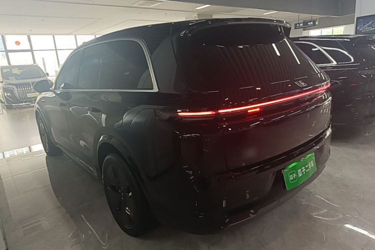 Li Auto L8 2024 — 4