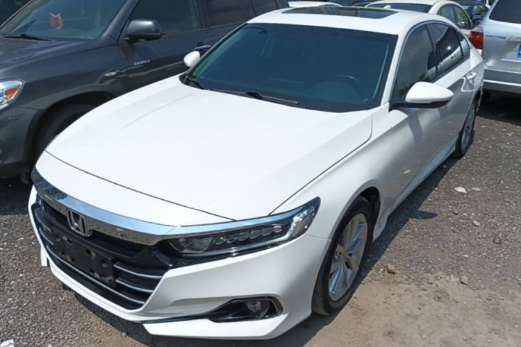 Honda Accord 2022 — фото 1