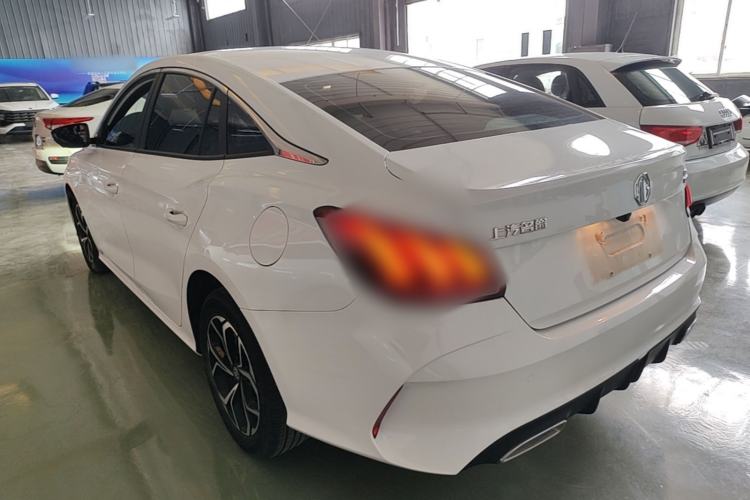 MG MG 5 2023 — 4